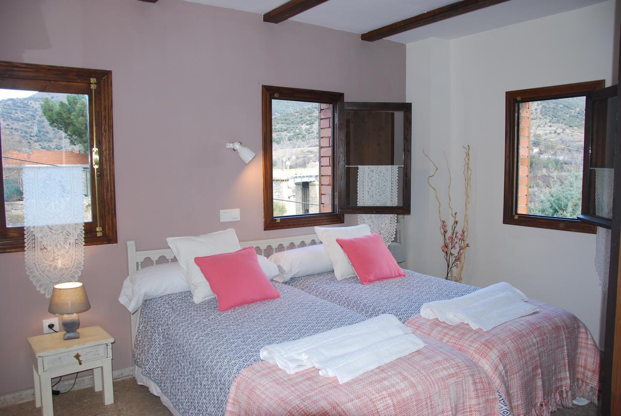 Hotel Rural Don Burguillo El Tiemblo Exterior foto